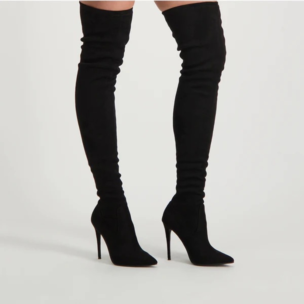 Steve Madden “Dominique” Black Thigh High Boots 7.5